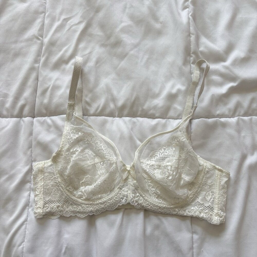 Womens White Unlined Bra Lace Bow Floral Sexy Coquette Dainty Romantic Fairy